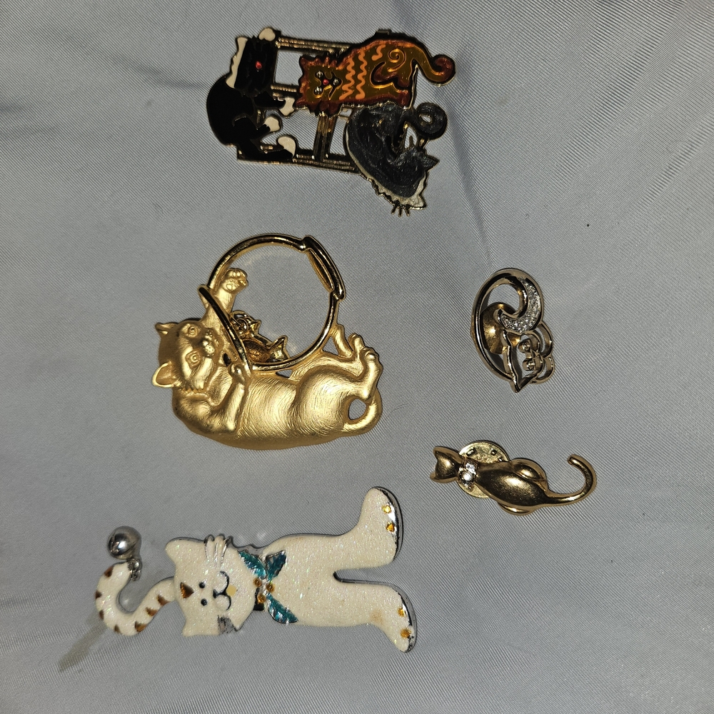 Gold and Silver Cat Brooch Set